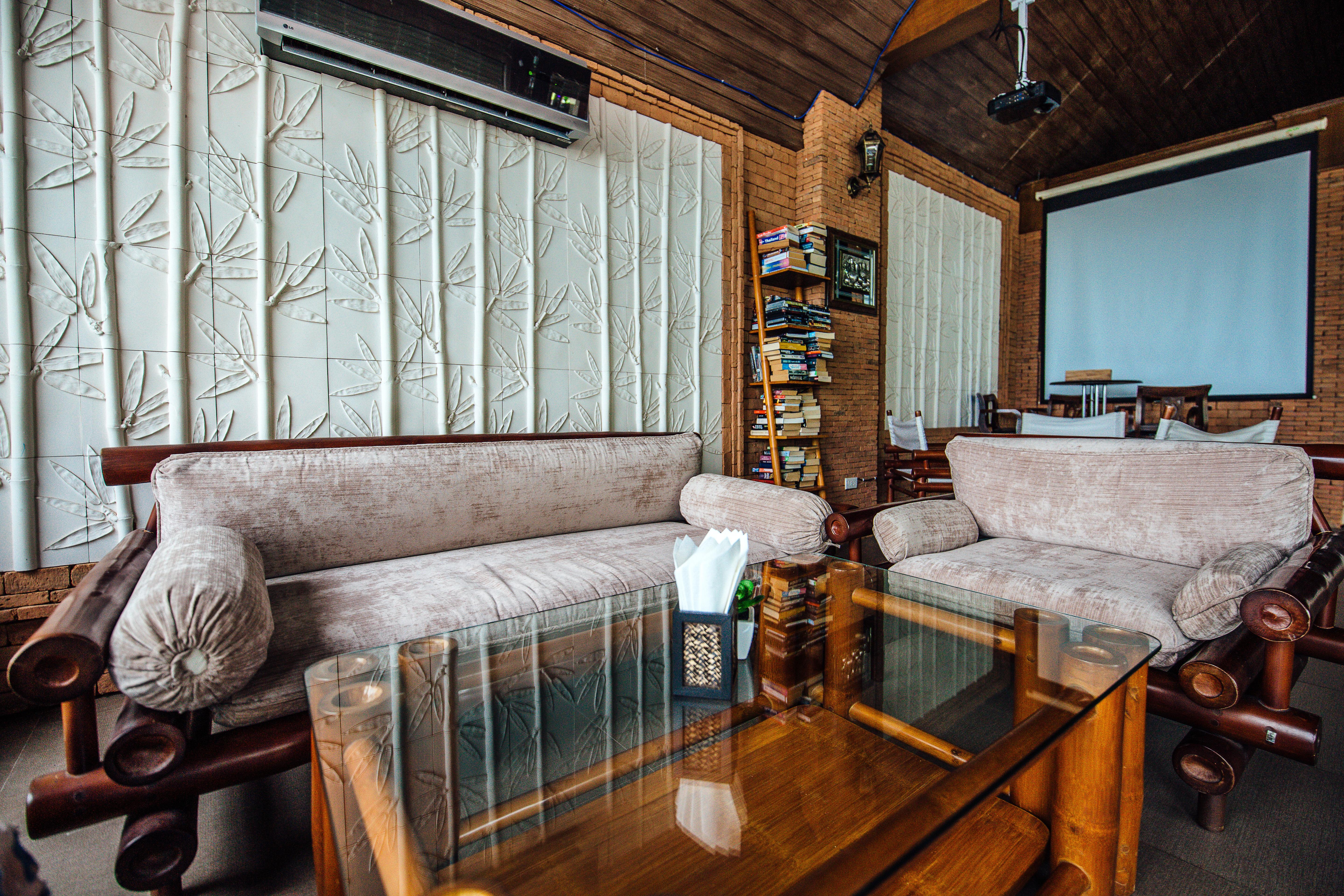 Sea Valley Resort Lipa Noi Buitenkant foto