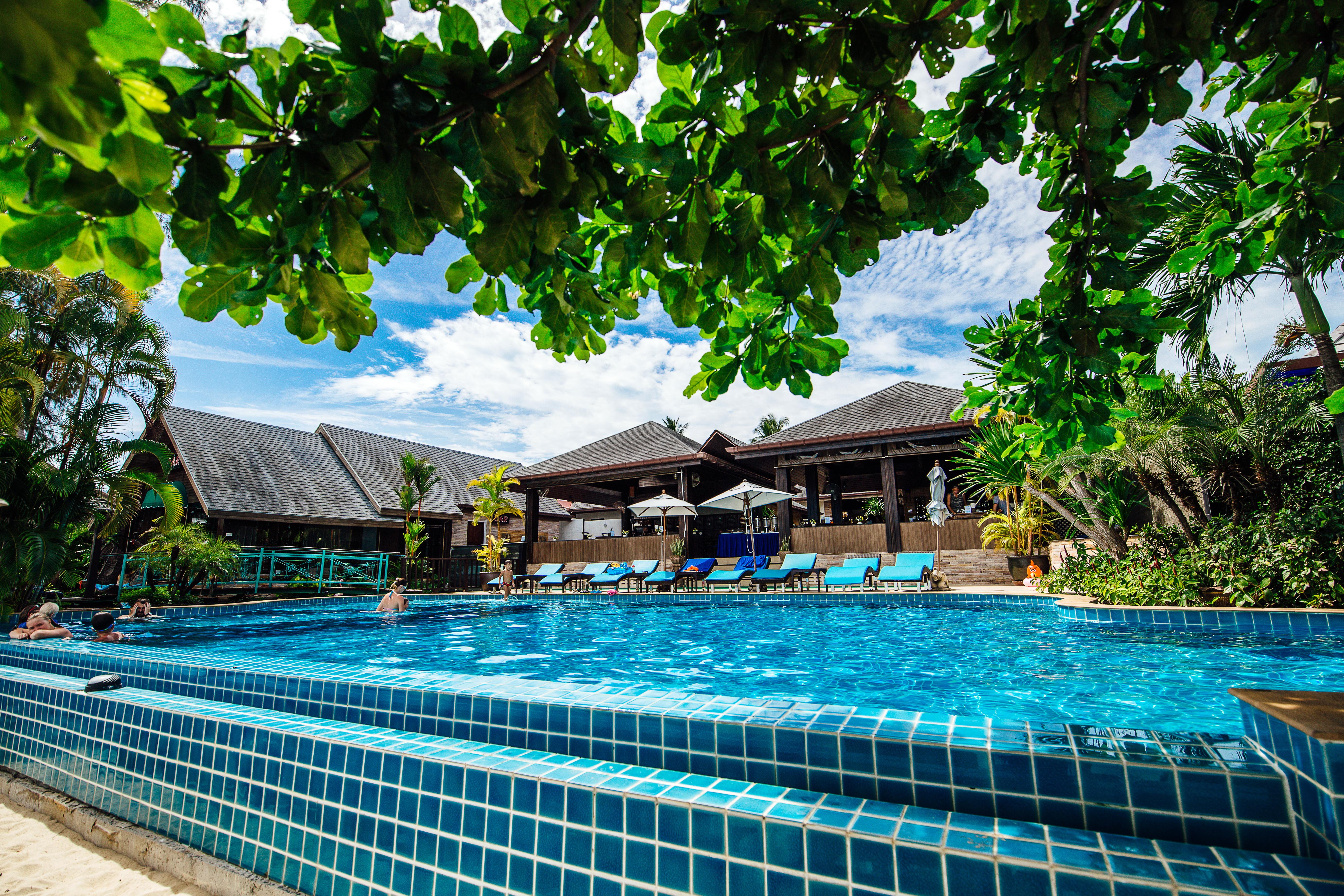 Sea Valley Resort Lipa Noi Buitenkant foto